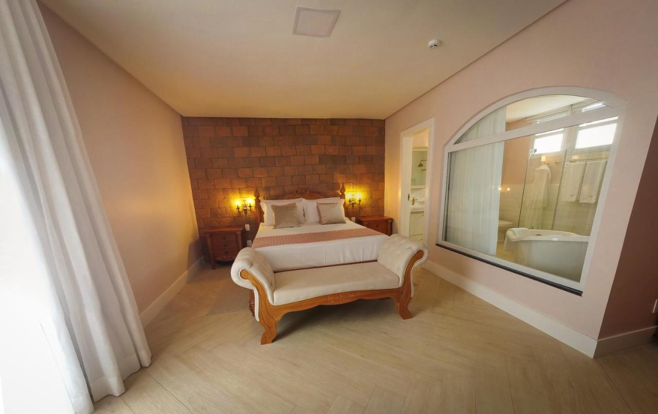 לנסויס Vila Pugliesi Hotel Boutique מראה חיצוני תמונה