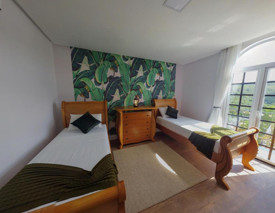 לנסויס Vila Pugliesi Hotel Boutique מראה חיצוני תמונה