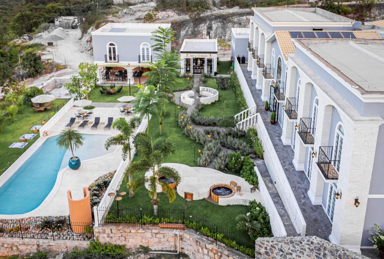 לנסויס Vila Pugliesi Hotel Boutique מראה חיצוני תמונה